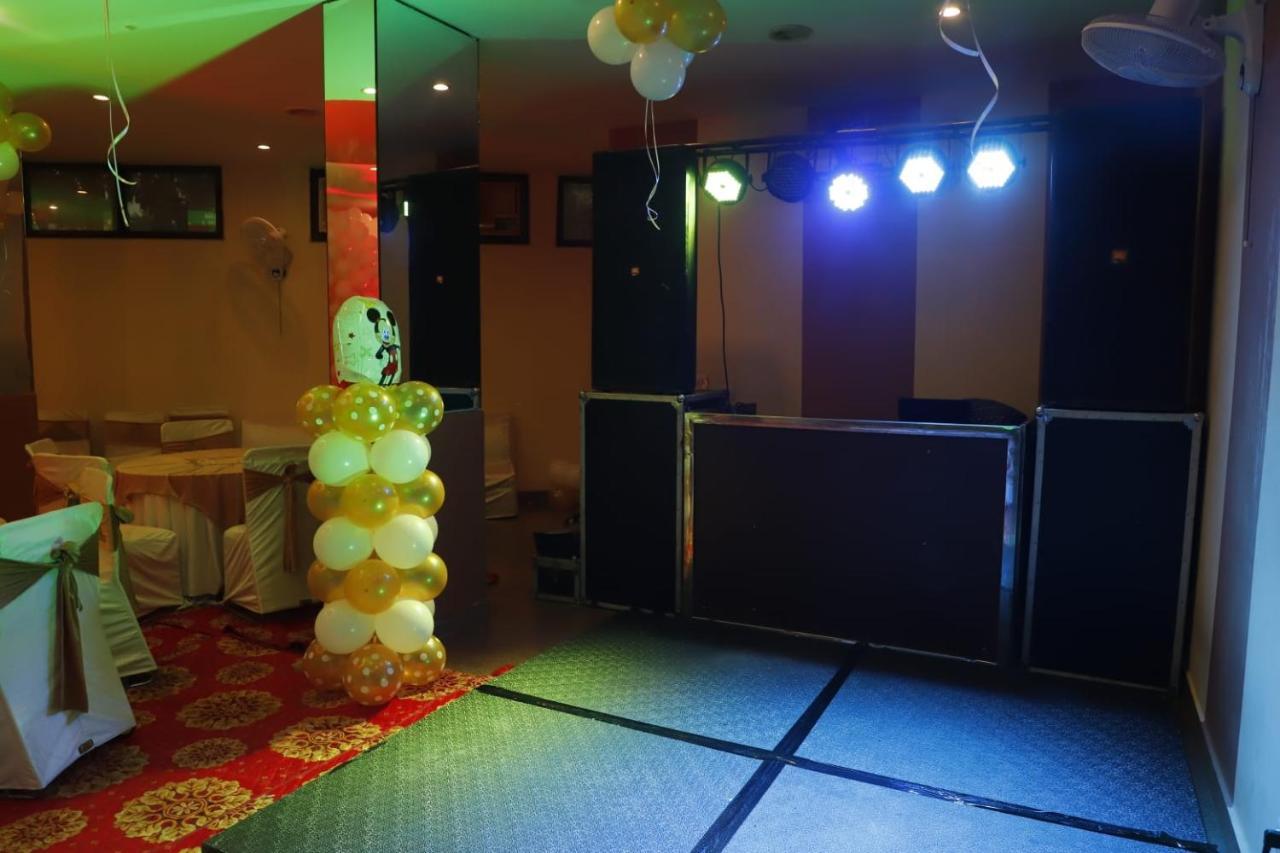 Nikko Blue - Boutique Hotel Gurgaon Zewnętrze zdjęcie